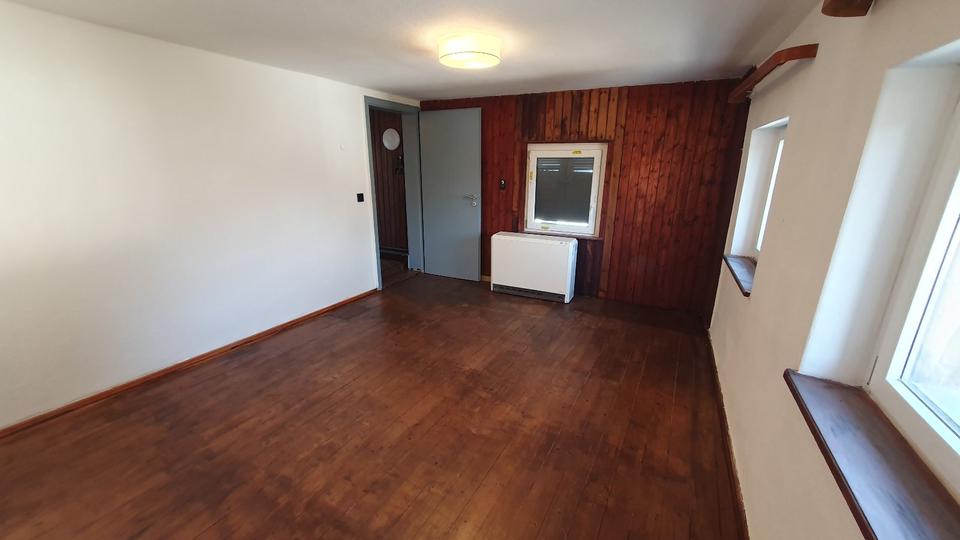 Doppelhaushälfte Stockach - 3 Zimmer, 110 m&sup2;, 185.000&euro; | Angebot:25805338