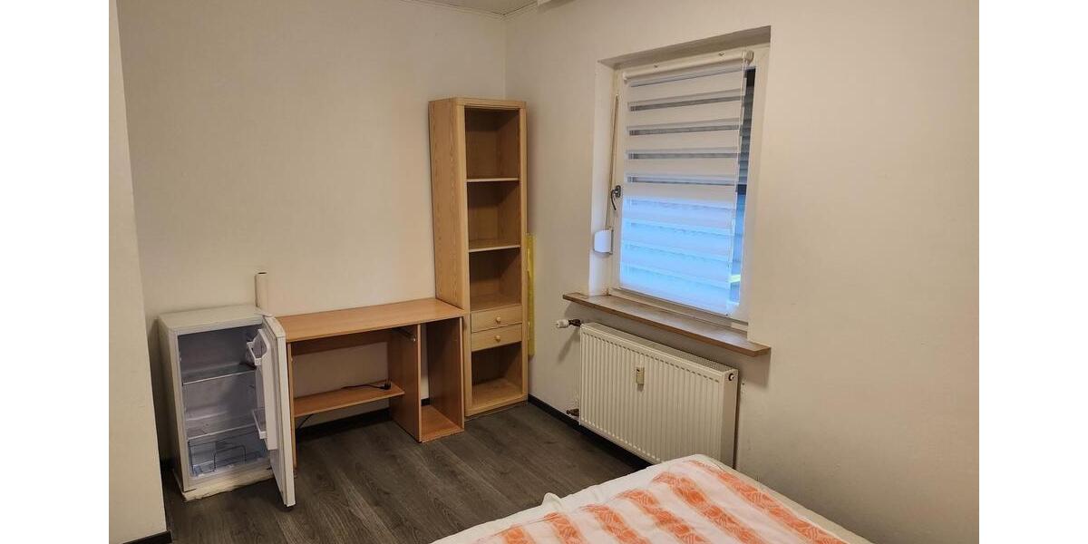 Etagenwohnung Hof Altstadt - 3 Zimmer, 65 m&sup2;, 35&euro; | Angebot:26398524