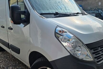 Renault Master 180.000 km 6.450 &euro; Berlin 10245