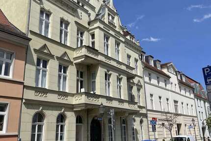 Einzelhandel in Brandenburg an der Havel 540 € 77.68 m² zimmer