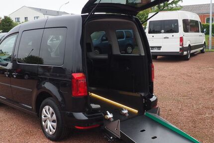 VW Caddy 49.745 km 31.990 € Südkirchen 59394