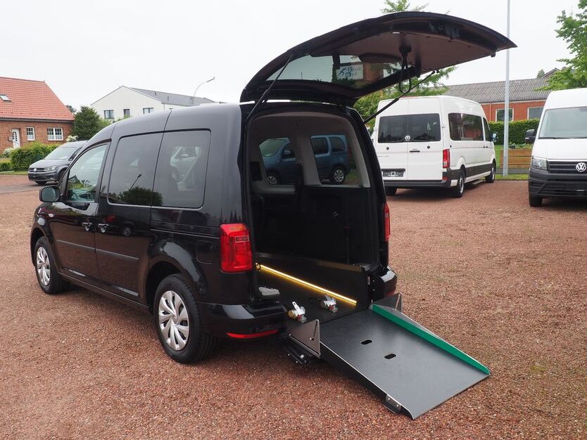 VW Caddy 49.745 km 31.990 € Südkirchen 59394