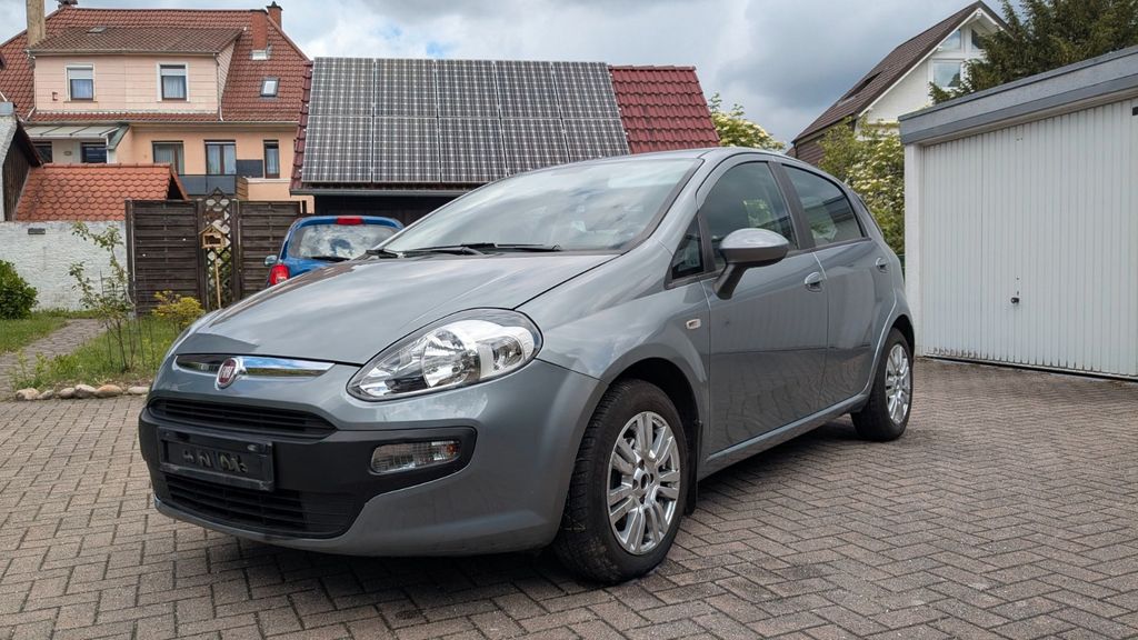 Fiat Punto 66.800 km 2.950 &euro; Gernsbach 76593