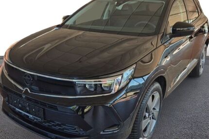 Opel Grandland (X) 25.563 km 26.990 € Hohenlockstedt 25551