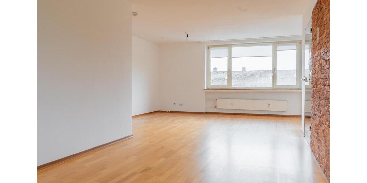 Etagenwohnung Bad Hersfeld - 4 Zimmer, 102 m&sup2;, 1.200&euro; | Angebot:26684227