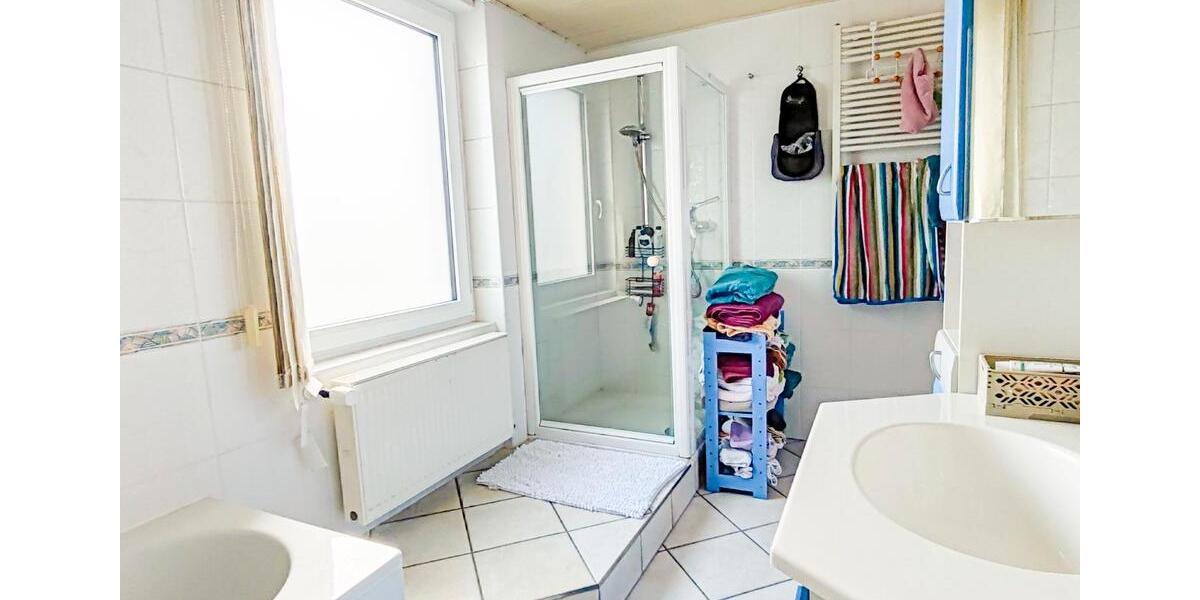 Mehrfamilienhaus, Wohnhaus Einbeck - 13 Zimmer, 300 m&sup2;, 398.000&euro; | Angebot:26321100