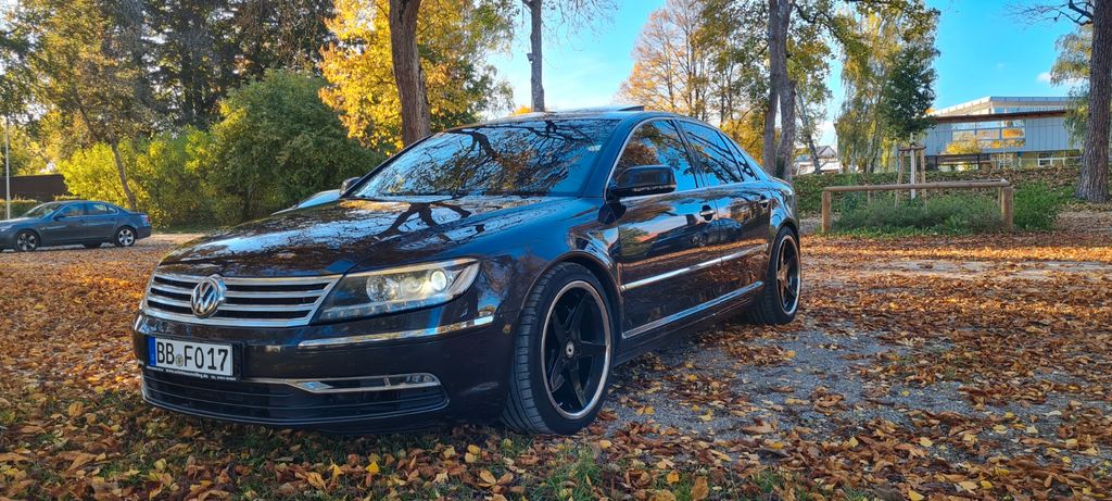 VW Phaeton 258.000 km 9.300 &euro; Herrenberg 71083