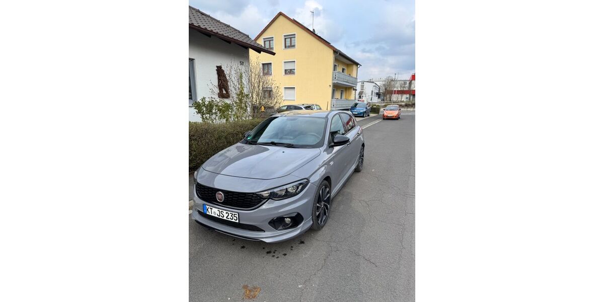 Fiat Tipo 86.000 km 12.600 &euro; Würzburg 97070