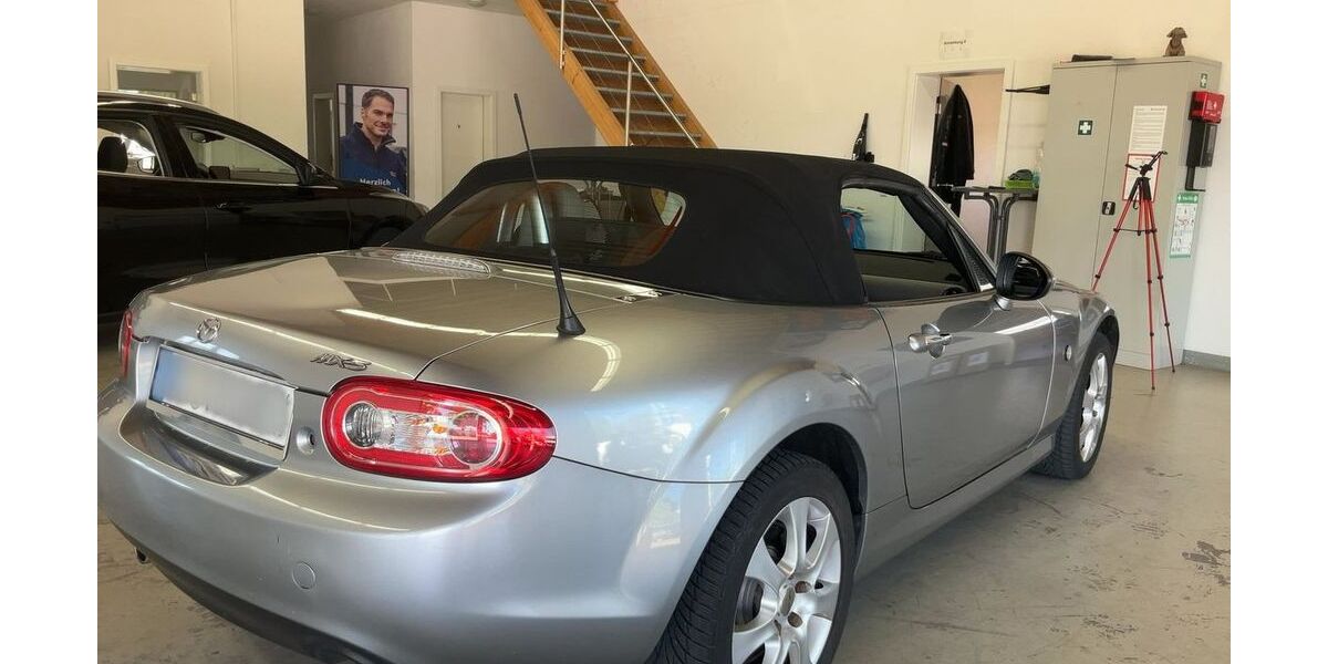 Mazda MX-5 101.990 km 9.000 &euro; Krefeld 47829
