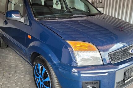 Ford Fusion 136.412 km 2.400 &euro; Berlin 12277