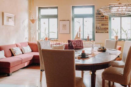 Stadthaus mit Einliegerwohnung in der Östlicher Altstadt 6 zimmer