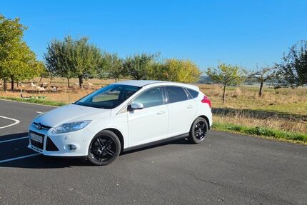 Ford Focus 146.704 km 5.999 &euro; Pohlheim 35415
