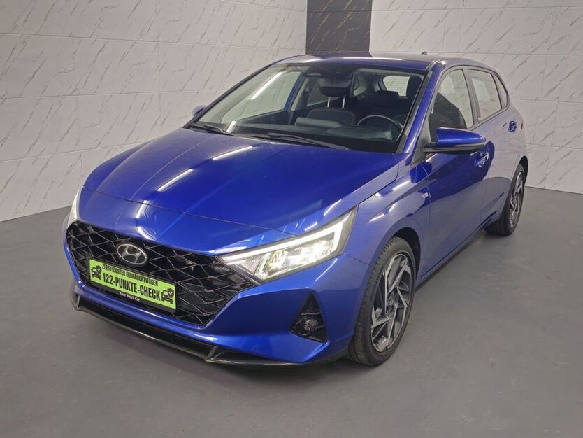 i20