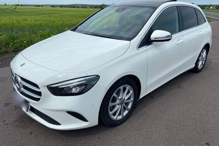 Mercedes B 200