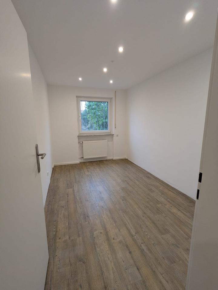 Schönes Haus am Ortsrand von Reichenbach, großes Grundstück zimmer