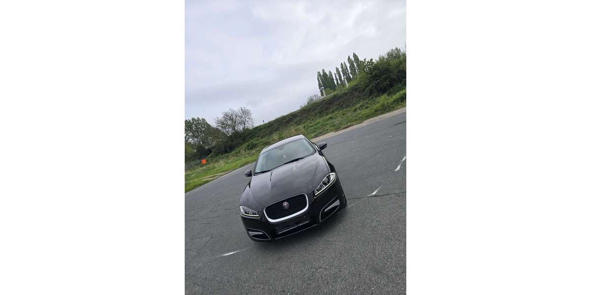 Jaguar XF 155.000 km 15.500 &euro; Emden 26721