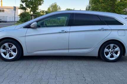 Hyundai i40 105.000 km 8.950 &euro; Osthofen 67574