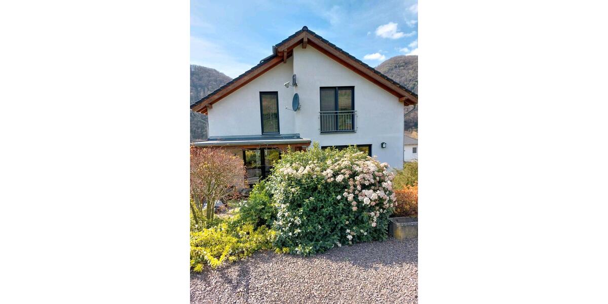 Einfamilienhaus Senheim - 5 Zimmer, 154 m&sup2;, 449.000&euro; | Angebot:26414441