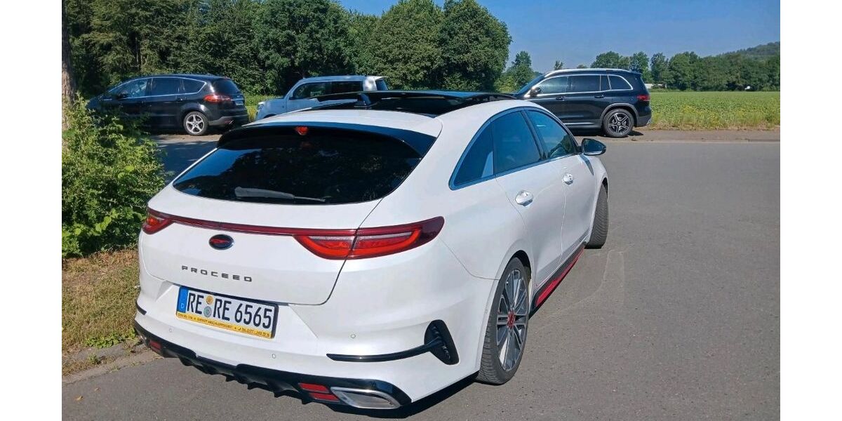 Kia pro ceed / ProCeed 86.152 km 18.700 &euro; Monheim am Rhein 40789