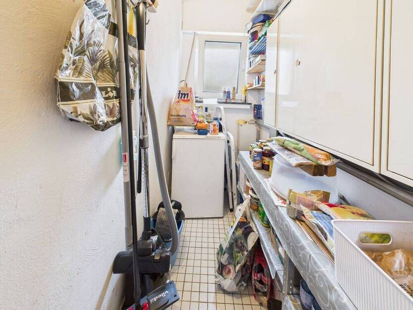 Zweifamilienhaus mit flexibler Raumaufteilung im beliebten Weilerswist!