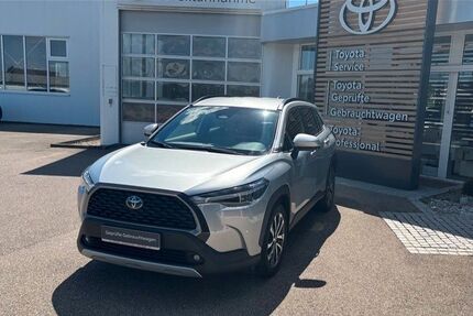 Toyota Corolla Cross 27.600 km 29.990 &euro; Tapfheim 86660
