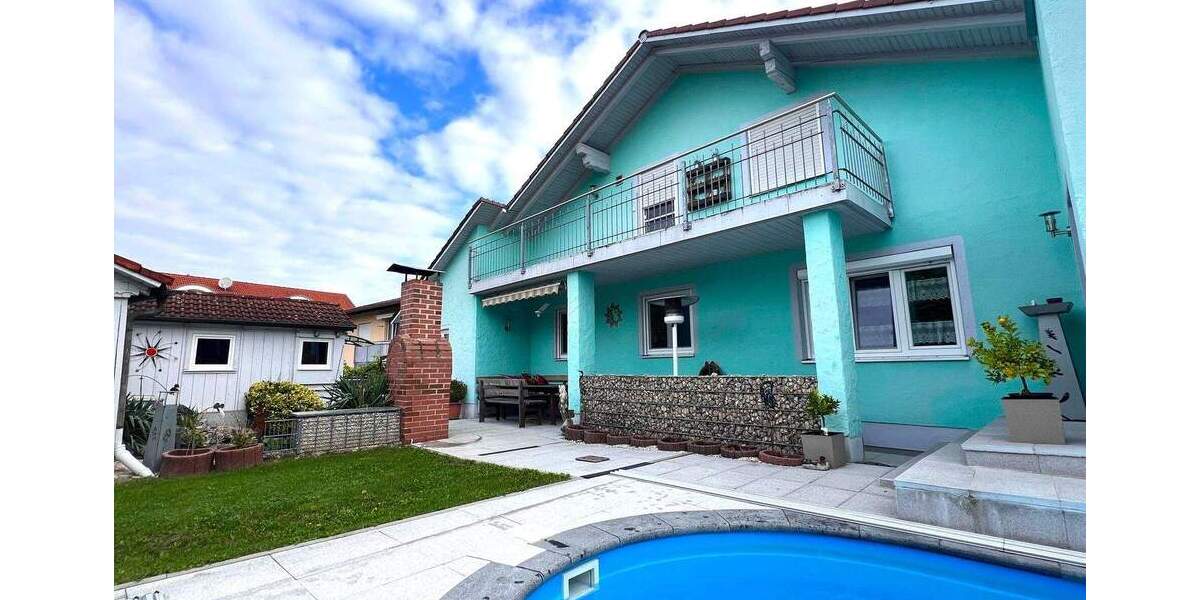 Traumhaftes Zweifamilienhaus mit großem Garten, Pool und vielseitigen Nutzungsmöglichkeiten! 8 zimmer