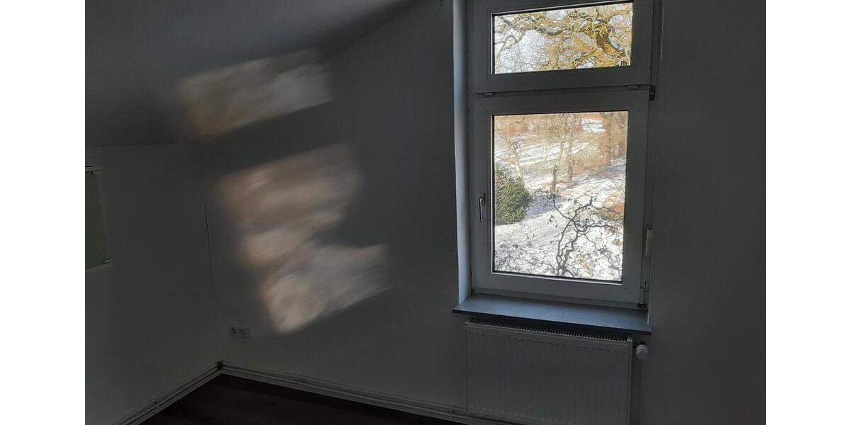 Dachgeschoßwohnung Albersdorf - 3 Zimmer, 78 m&sup2;, 770&euro; | Angebot:25150889