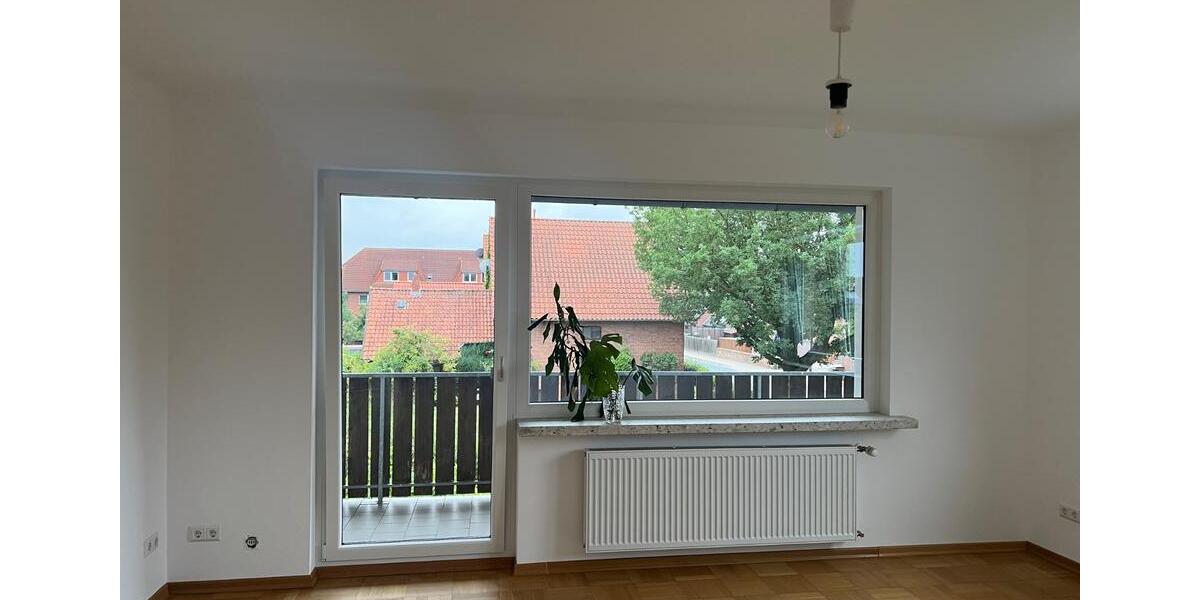 Etagenwohnung Ronnenberg - 4 Zimmer, 95 m&sup2;, 900&euro; | Angebot:26406036