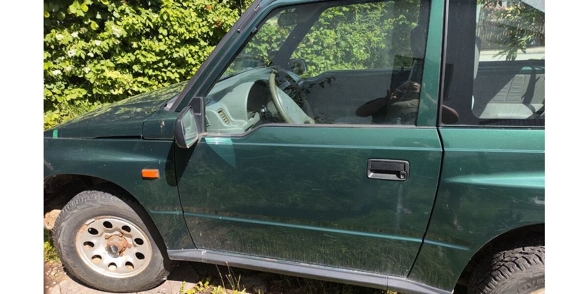 Suzuki Vitara 158.000 km 1.300 &euro; Weihmichl 84107