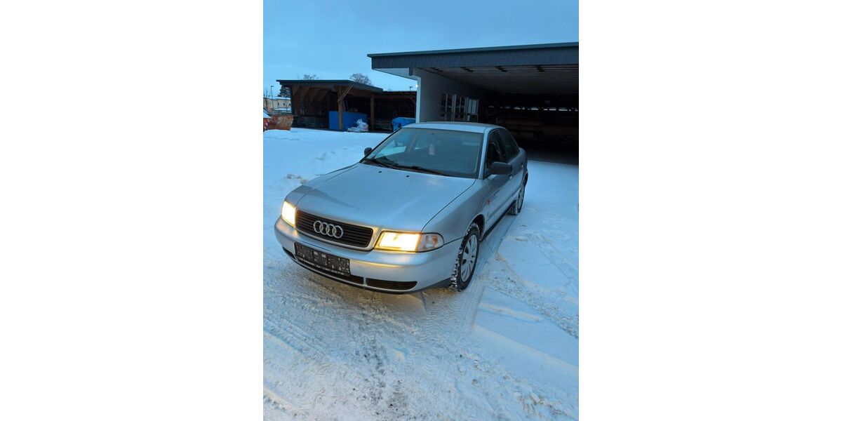 Audi A4 217.000 km 2.000 &euro; Annaberg-Buchholz 09456