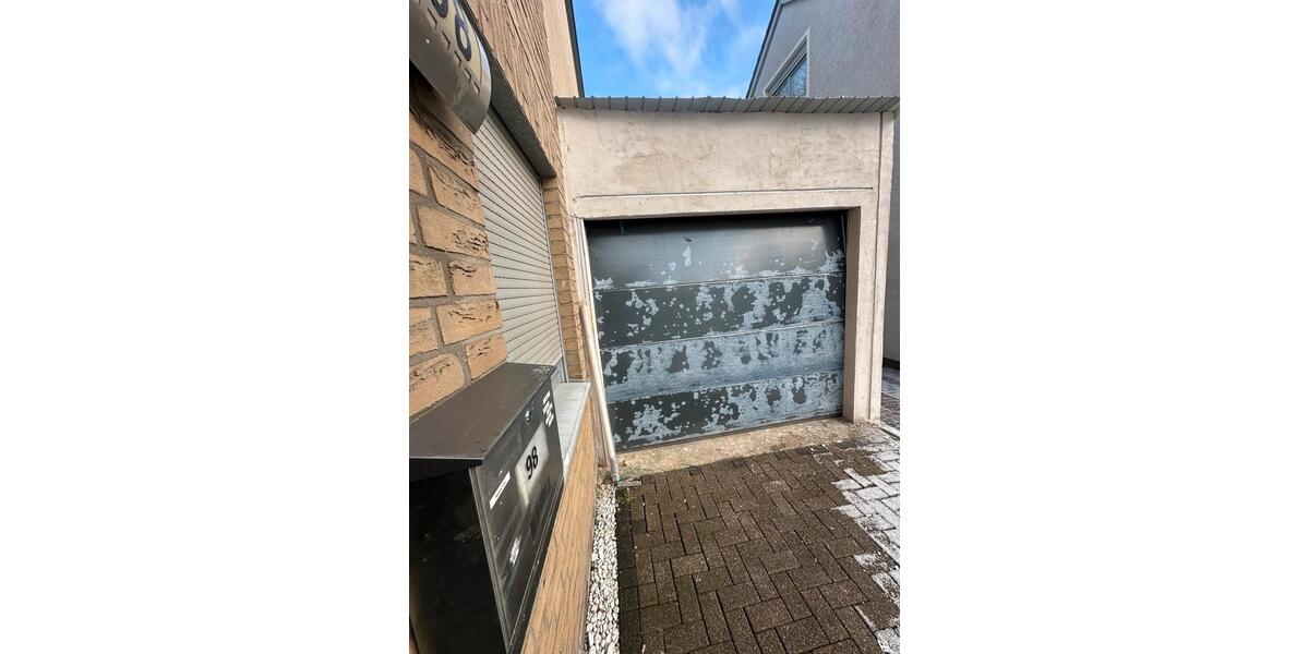 Reihenhaus Bochum Günnigfeld - 8 Zimmer, 225 m&sup2;, 590.000&euro; | Angebot:25793020