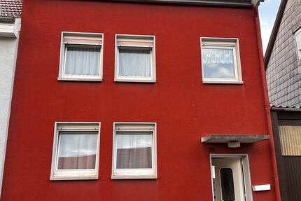 Schönes Haus mit großer Scheune,Werkstatt und Garagen. 10 zimmer