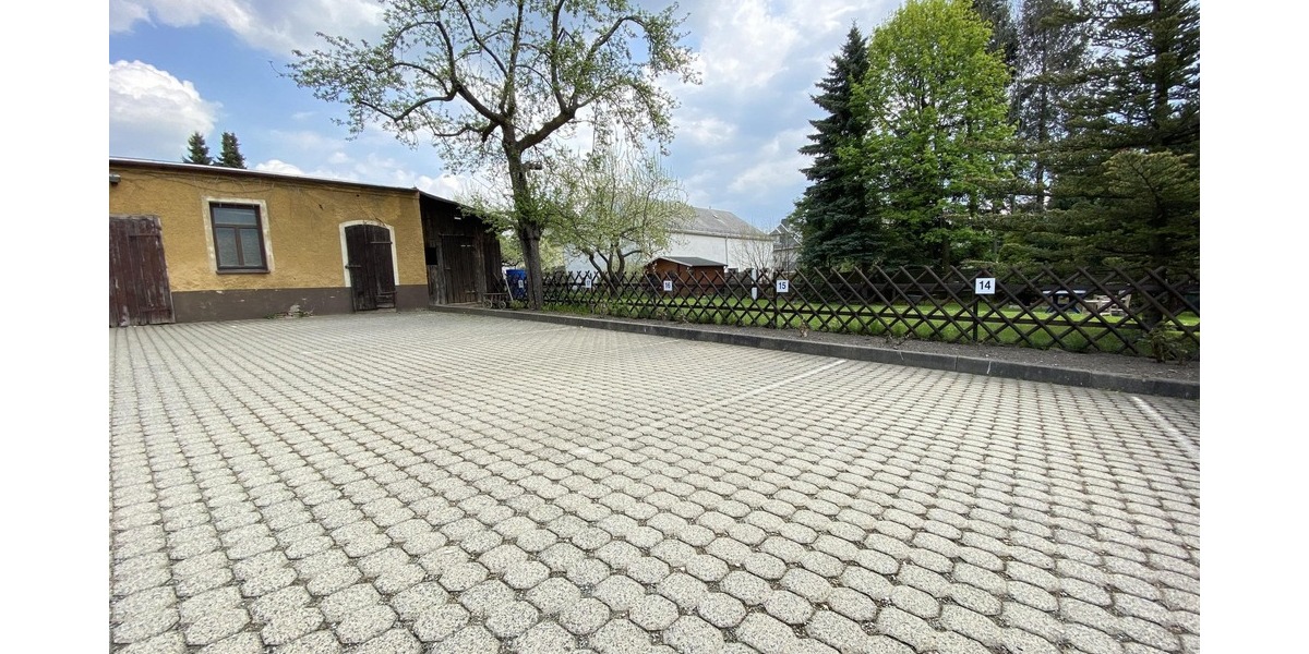 Schicke 3-Zimmer-Dachgeschosswohnung in zentraler Lage von Stollberg! 3 zimmer