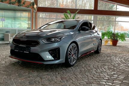 Kia pro ceed / ProCeed 153.000 km 17.480 &euro; Altenburg 04600