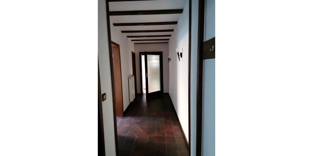 Etagenwohnung Trier Feyen-Weismark - 5 Zimmer, 125 m&sup2;, 1.100&euro; | Angebot:25105779