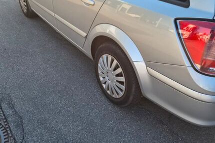 Opel Astra 183.268 km 2.400 &euro; Esslingen am nacker 73734