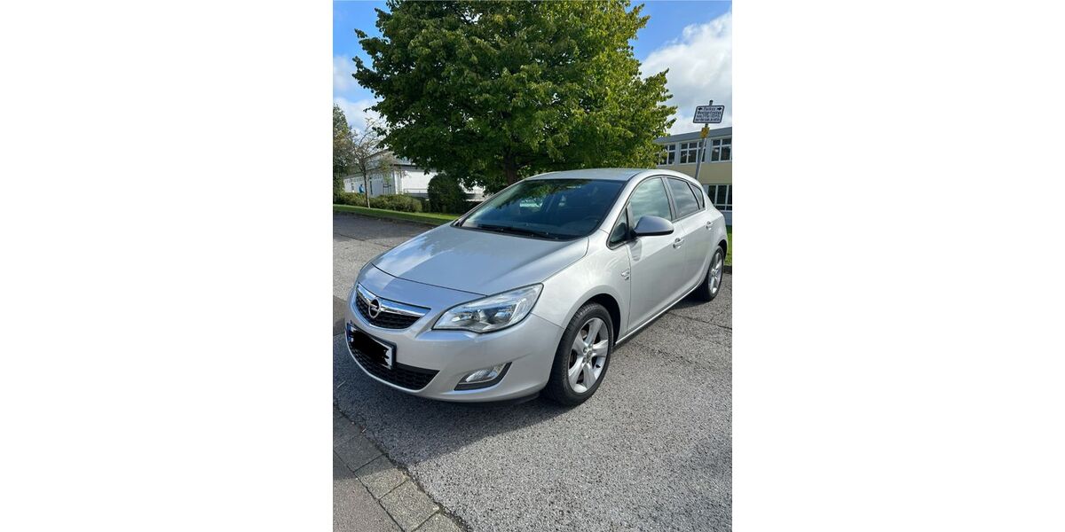 Opel Astra 100.453 km 7.650 &euro; Bergneustadt 51702
