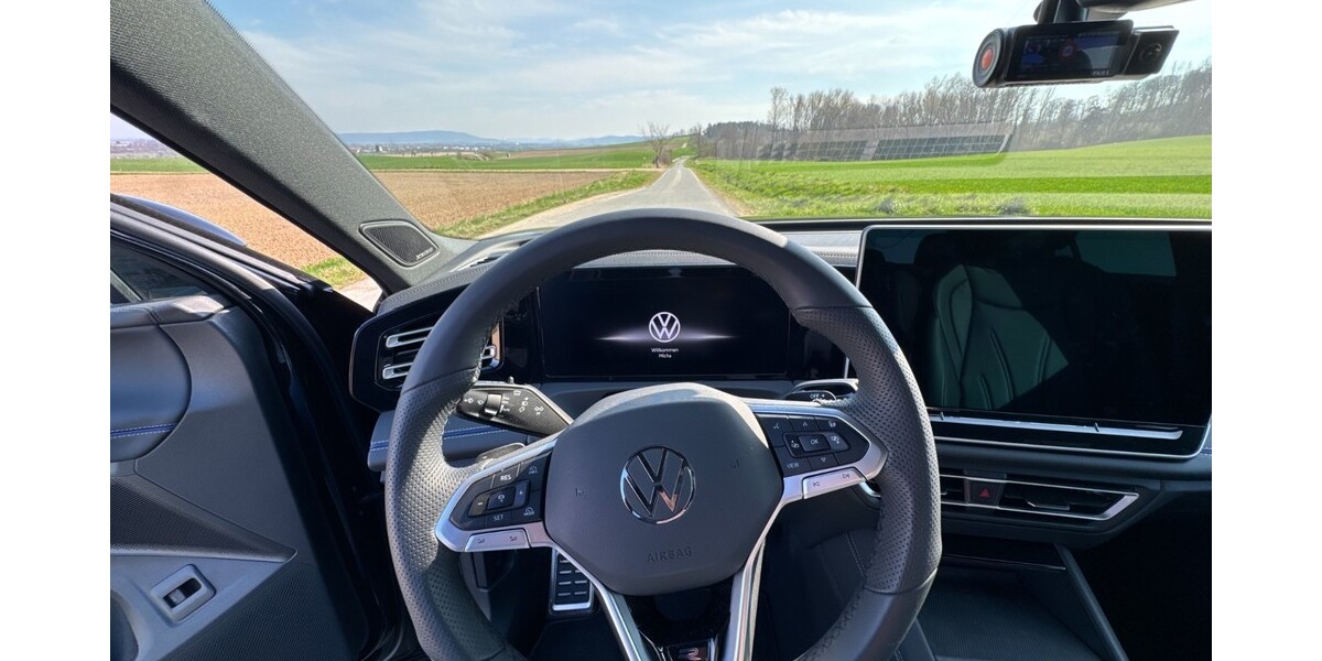 VW Tiguan 14.800 km 53.850 &euro; Elze 31008