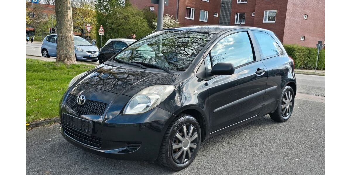Toyota Yaris 89.900 km 1.450 &euro; Hamburg 21033