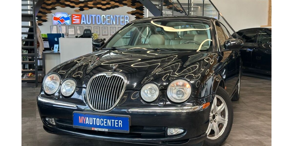 Jaguar S-Type 276.197 km 1.299 &euro; Pfaffenhofen 85276