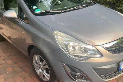 Opel Corsa 129.000 km 2.700 € Worpswede 27726