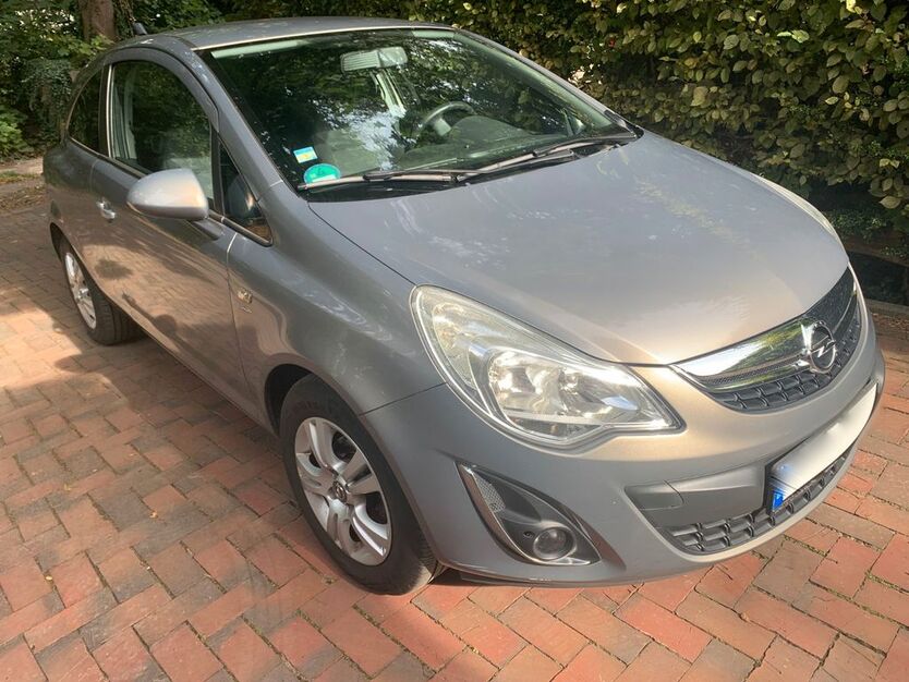 Opel Corsa 129.000 km 2.700 € Worpswede 27726