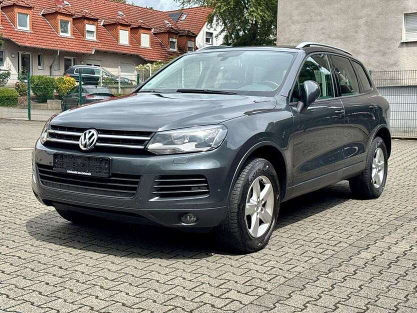 VW Touareg 149.000 km 17.790 € Essen 45327