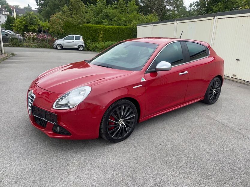 Alfa Romeo Giulietta 80.300 km 16.999 € Remscheid 42855