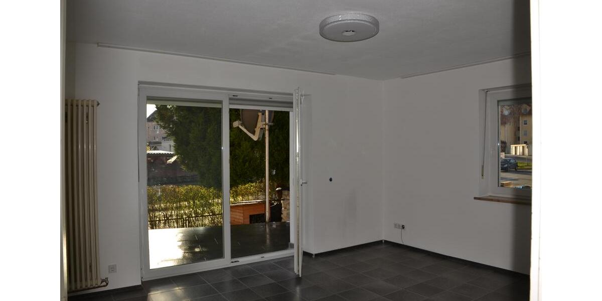 große 2 Zimmerwohnung mit Terrasse, Mainburg 2 zimmer