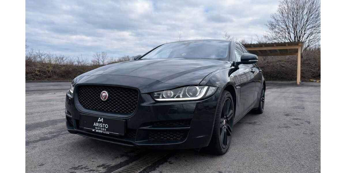 Jaguar XE 141.891 km 13.800 &euro; Asperg 71679