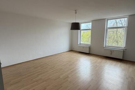Wohnung Nordhausen - 3 Zimmer, 89 m&sup2;, 700&euro; | Angebot:26365476