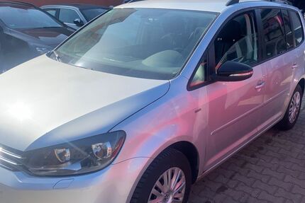 VW Touran 364.000 km 2.990 &euro; Fürth 90763