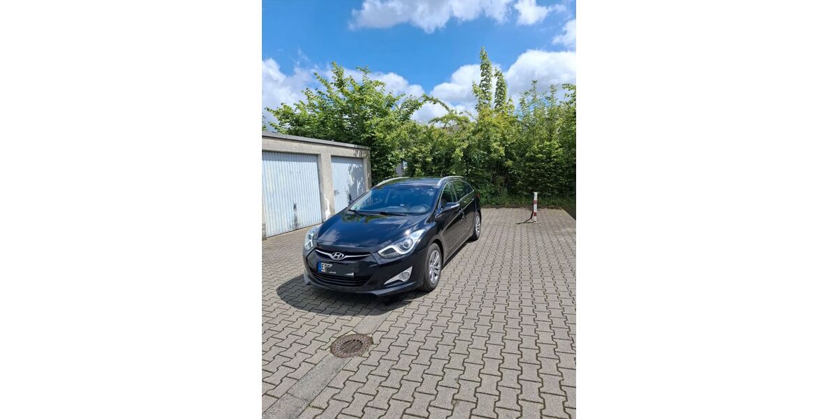Hyundai i40 145.000 km 7.750 &euro; Michelstadt 64720