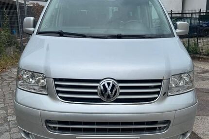 VW T5 Transporter 320.000 km 5.999 &euro; Berlin 13187